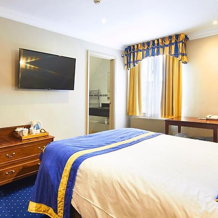 The George Hotel Wallingford Bagian luar foto