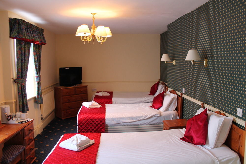 The George Hotel Wallingford Bagian luar foto
