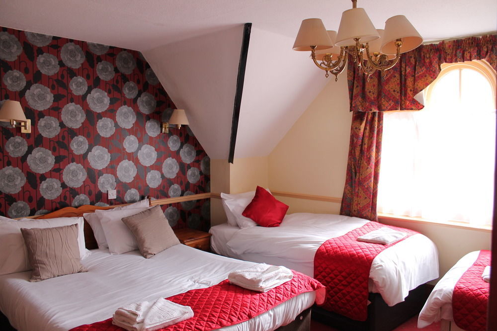 The George Hotel Wallingford Bagian luar foto