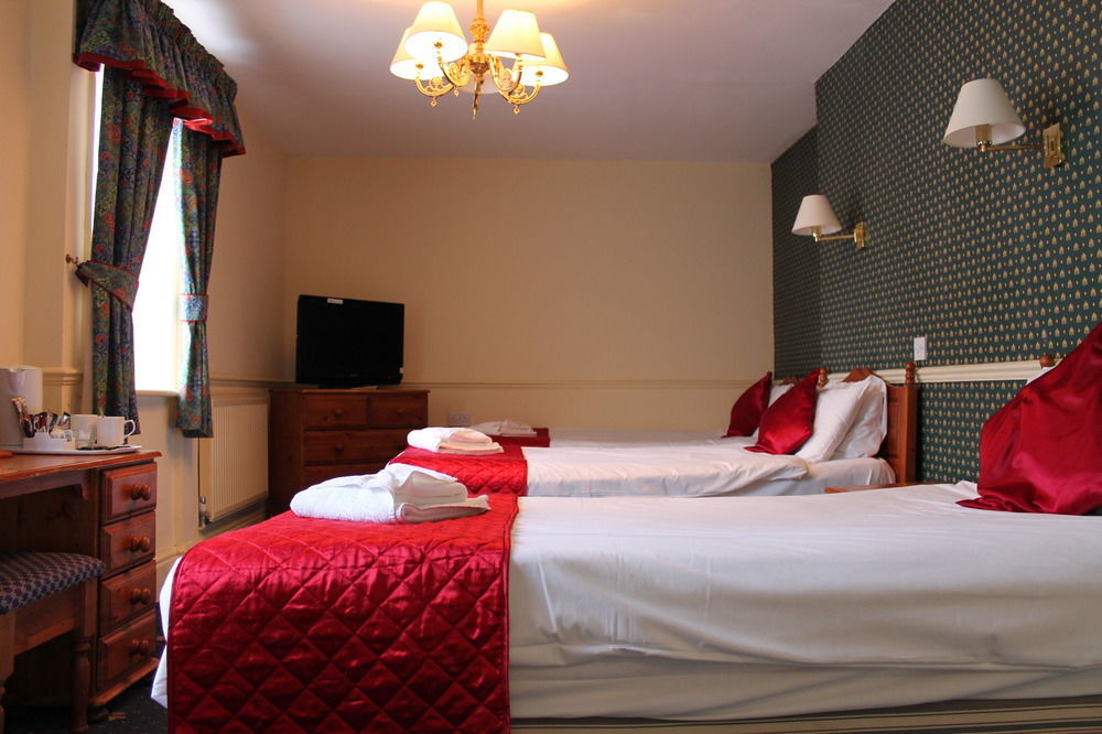 The George Hotel Wallingford Bagian luar foto